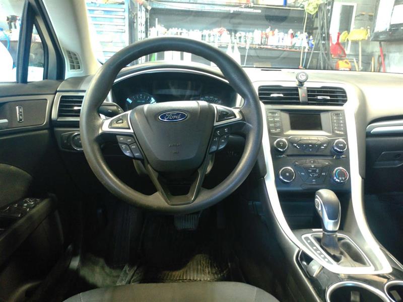 ford Fusion 2014 - 11