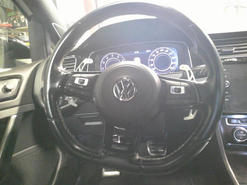 volkswagen Golf R 2018 - 13