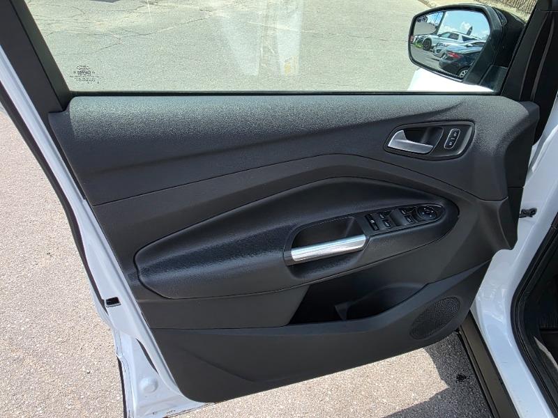 ford Escape 2018 - 12