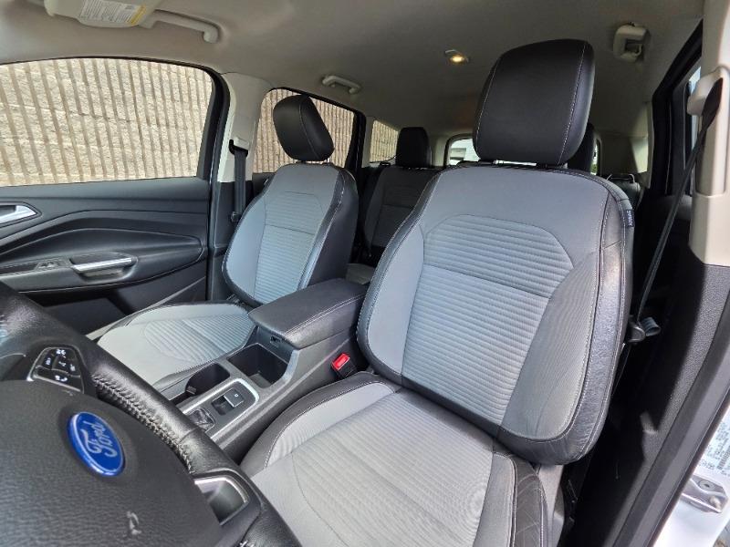 ford Escape 2018 - 34