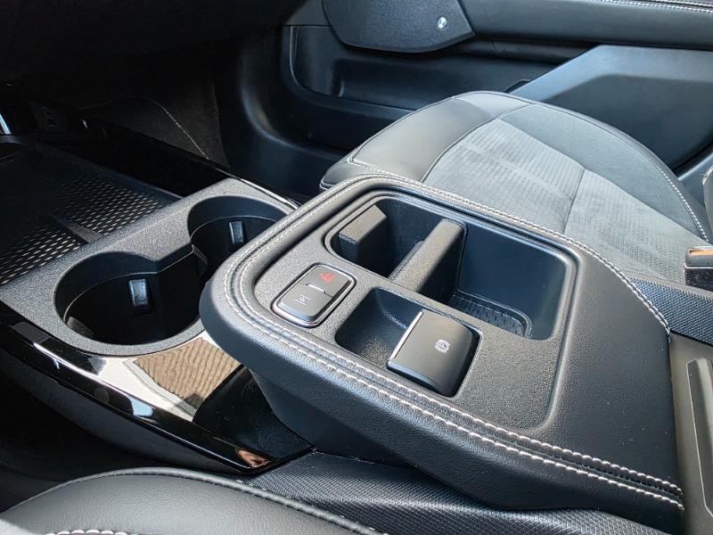 ford Mustang Mach-E 2025 - 33