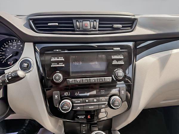nissan Qashqai 2018 - 21