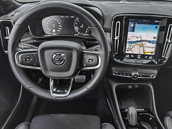 volvo XC40 2022 - 15