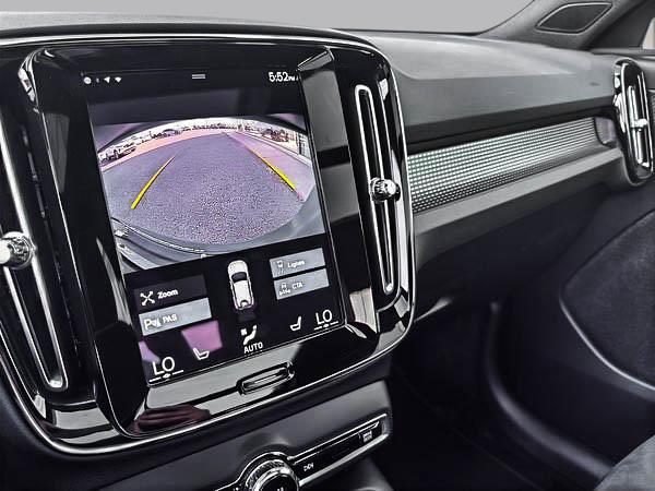volvo XC40 2022 - 18