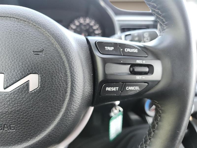 kia Rio5 2023 - 9