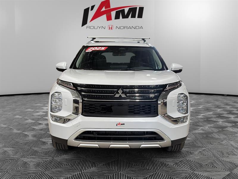 mitsubishi Outlander rechargeable 2025 - 2