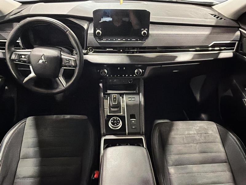 mitsubishi Outlander rechargeable 2025 - 10