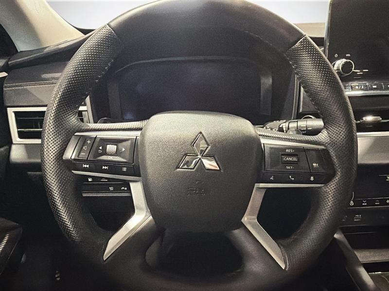 mitsubishi Outlander rechargeable 2025 - 14