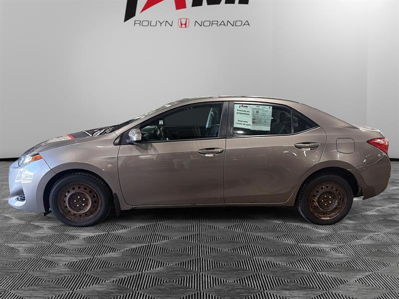 toyota Corolla 2018 - 3