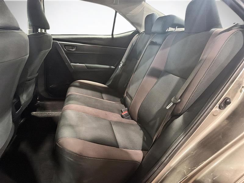 toyota Corolla 2018 - 8