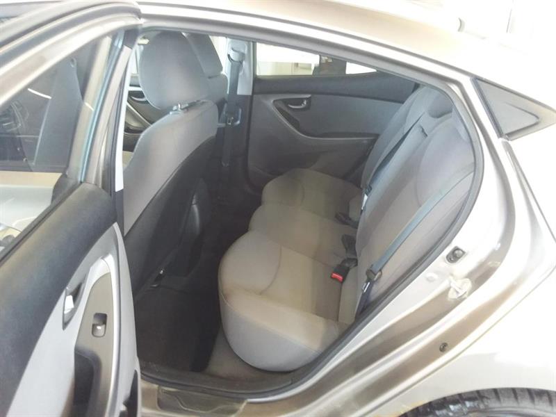 hyundai Elantra 2014 - 15