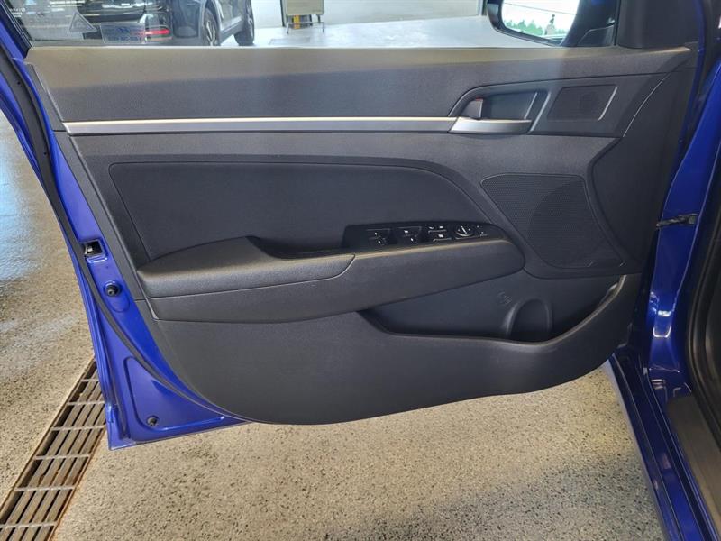 hyundai Elantra 2019 - 10