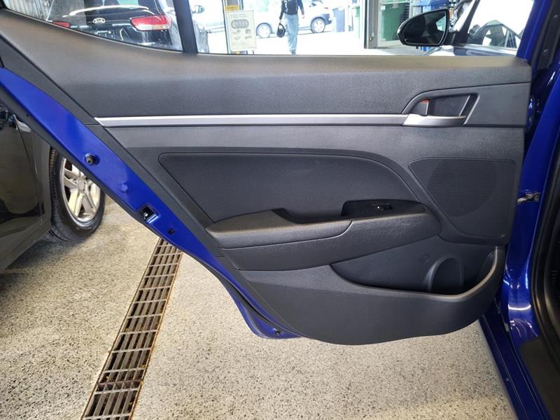 hyundai Elantra 2019 - 16