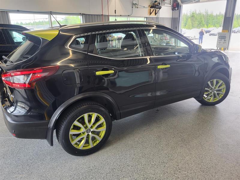 nissan Qashqai 2021 - 3