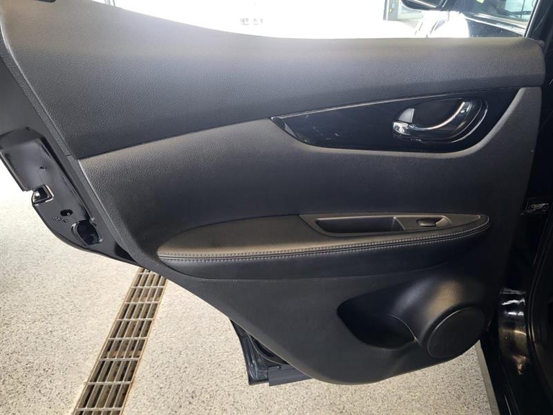 nissan Qashqai 2021 - 16