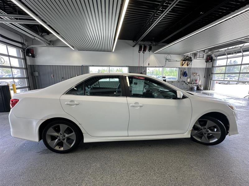 toyota Camry 2012 - 4