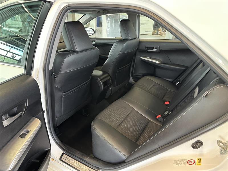 toyota Camry 2012 - 17