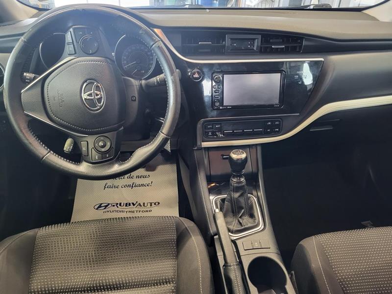 toyota Corolla iM 2017 - 19