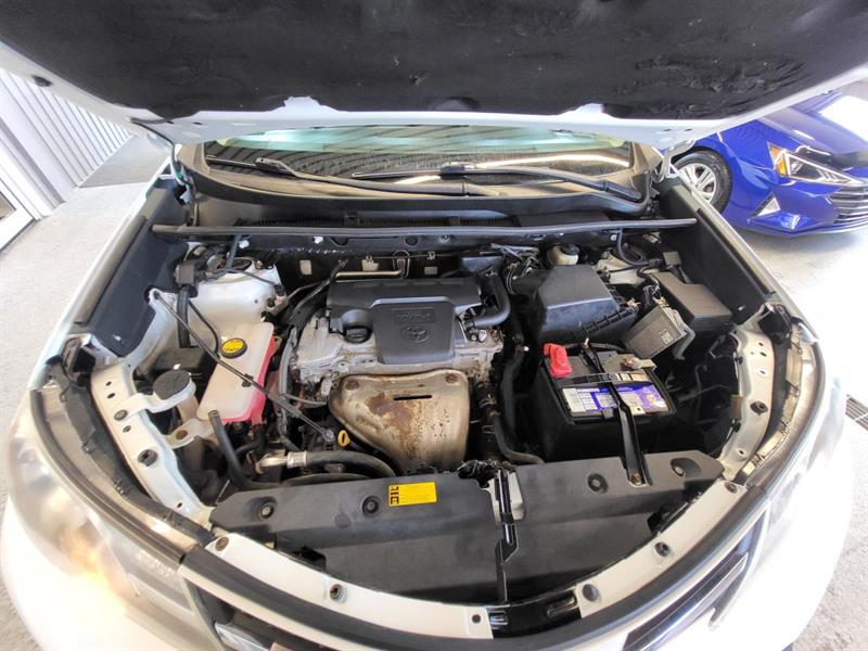 toyota RAV4 2014 - 9
