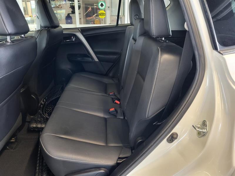toyota RAV4 2018 - 19
