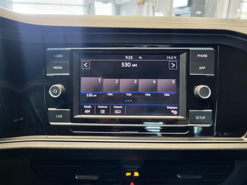 volkswagen Jetta 2019 - 23