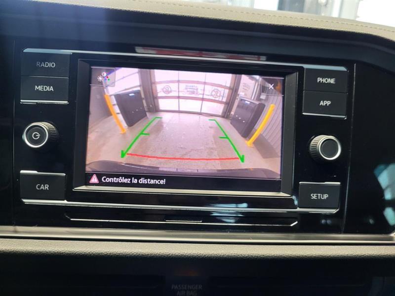 volkswagen Jetta 2019 - 24