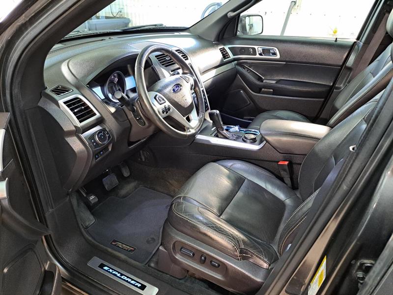 ford Explorer 2015 - 12