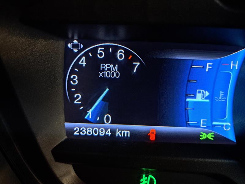 ford Explorer 2015 - 16