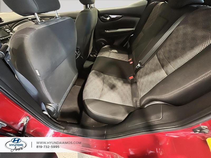 nissan Qashqai 2018 - 16