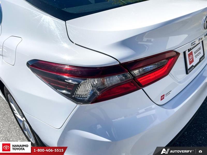 toyota Camry 2022 - 11