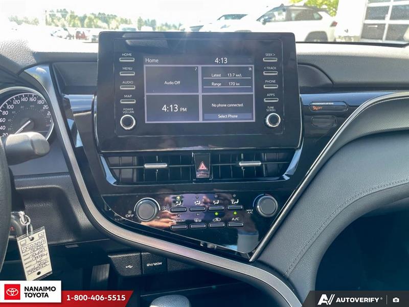 toyota Camry 2022 - 19