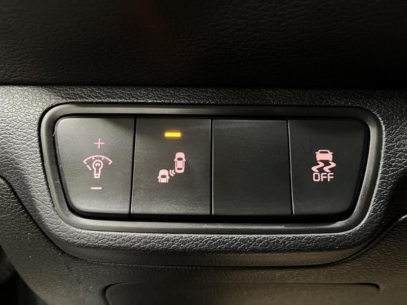 kia Forte 2023 - 17