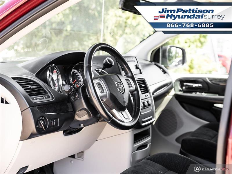 dodge Grand Caravan 2017 - 13