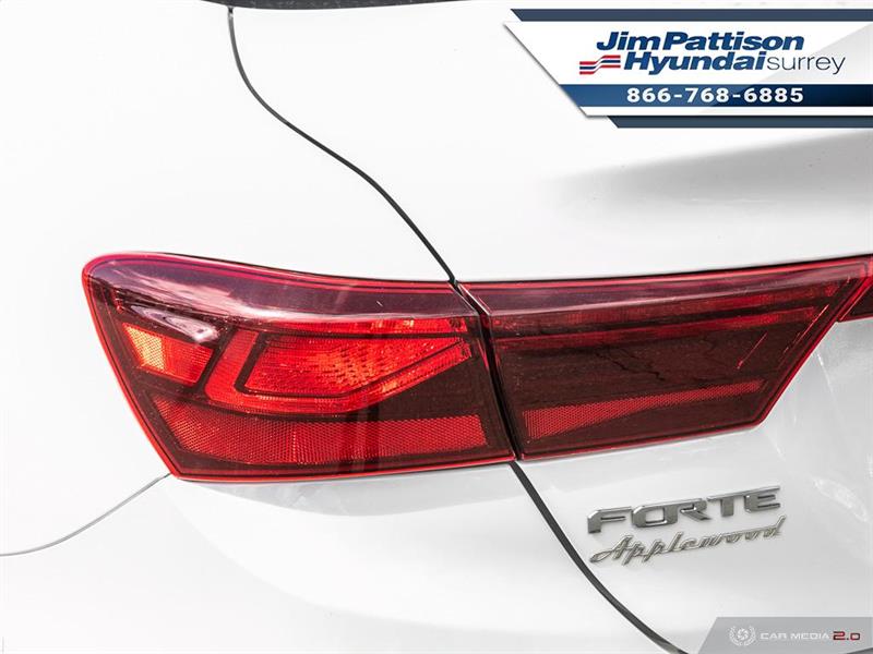 kia Forte 2020 - 12