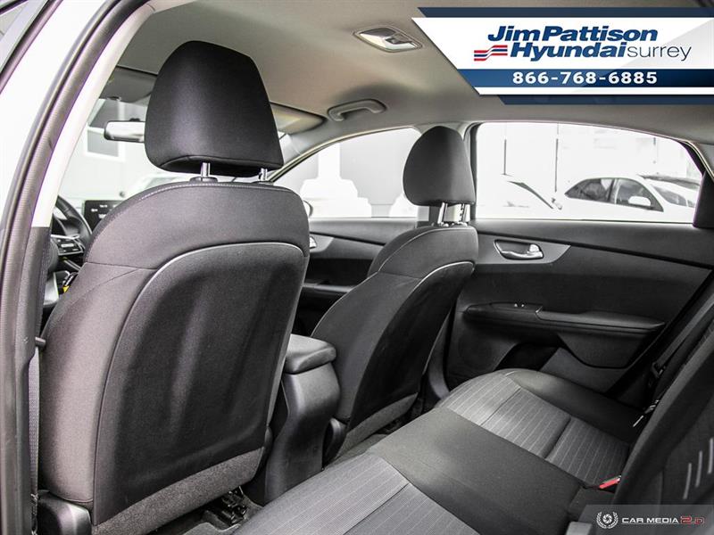 kia Forte 2020 - 24