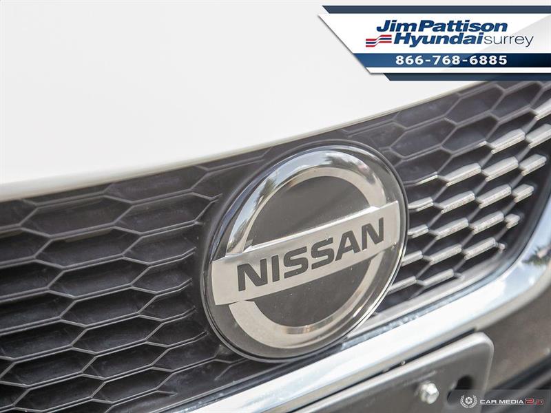 nissan Versa 2021 - 9