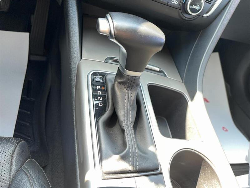 kia Optima Hybride 2017 - 12