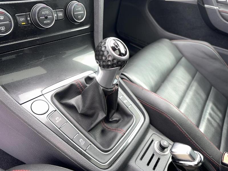 volkswagen Golf GTI 2016 - 12