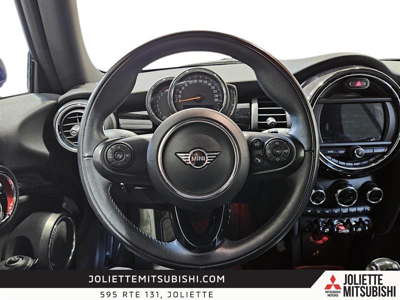 mini Convertible 2021 - 14