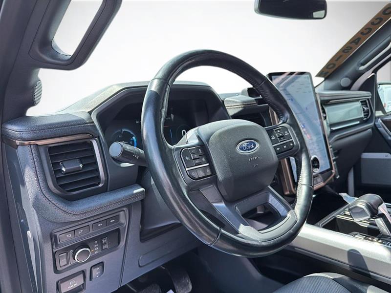 ford F-150 Lightning 2023 - 13