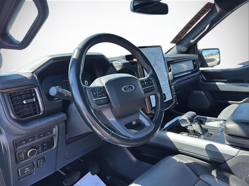 ford F-150 Lightning 2023 - 12