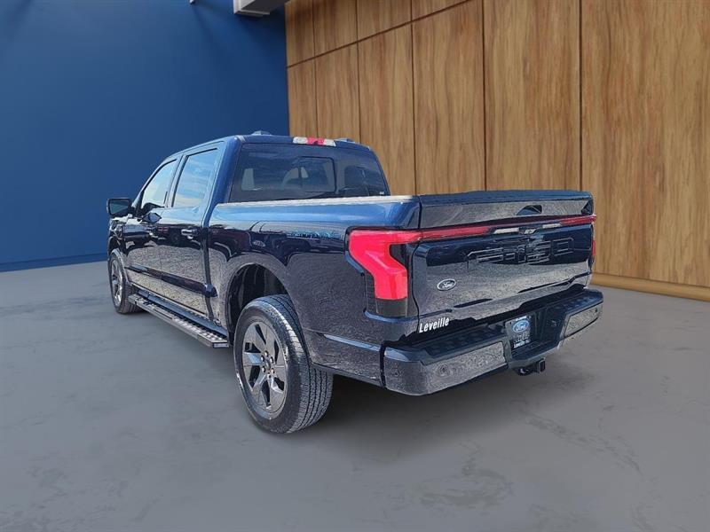 ford F-150 Lightning 2023 - 12
