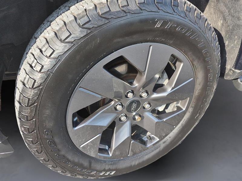 ford F-150 Lightning 2023 - 9