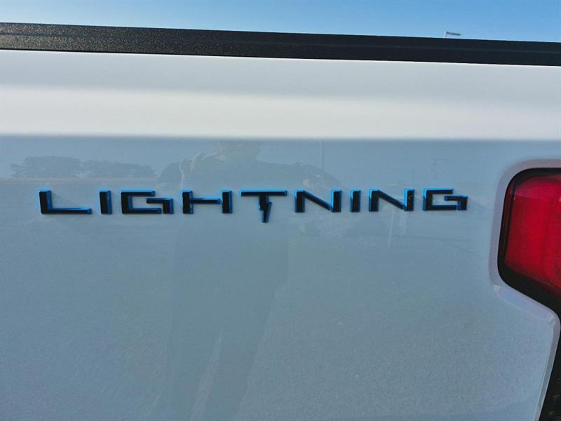 ford F-150 Lightning 2023 - 15
