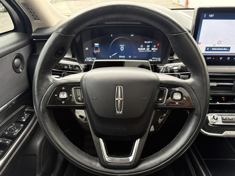 lincoln Corsair 2023 - 19