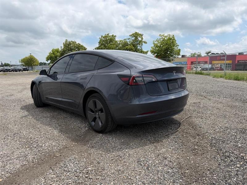 tesla Model 3 2023 - 3