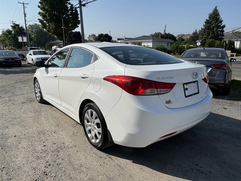 hyundai Elantra 2011 - 3