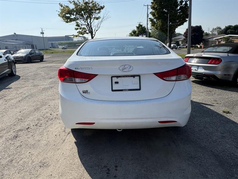 hyundai Elantra 2011 - 4