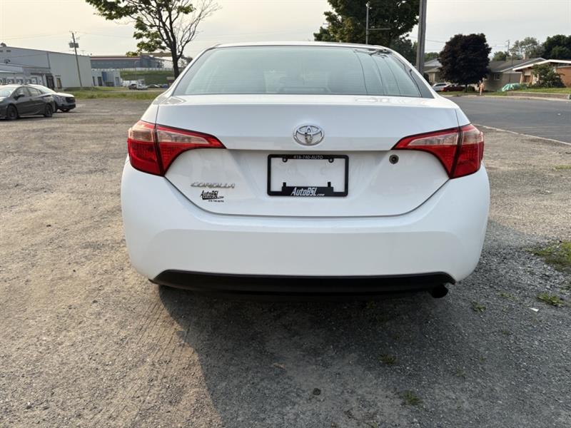 toyota Corolla 2017 - 4