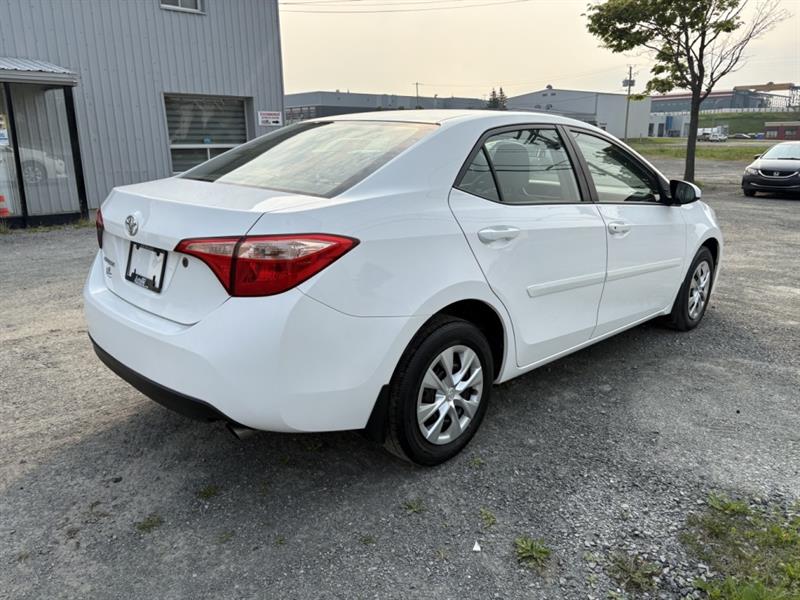 toyota Corolla 2017 - 5